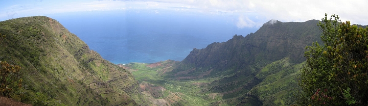 P'ua Lookout Panorama 2.jpg
